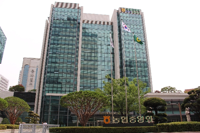 농협, 생산-유통-판매 전방위 혁신으로 “농업소득 3천만원 시대” 앞당긴다! 대표 이미지